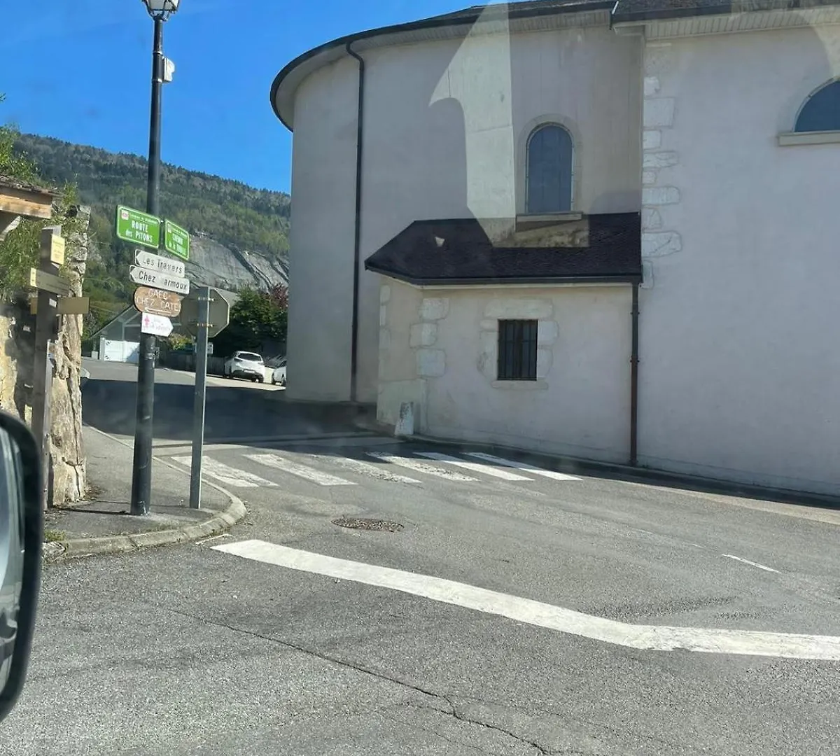 Maison Entiere Proche De Geneve Beaumont  France